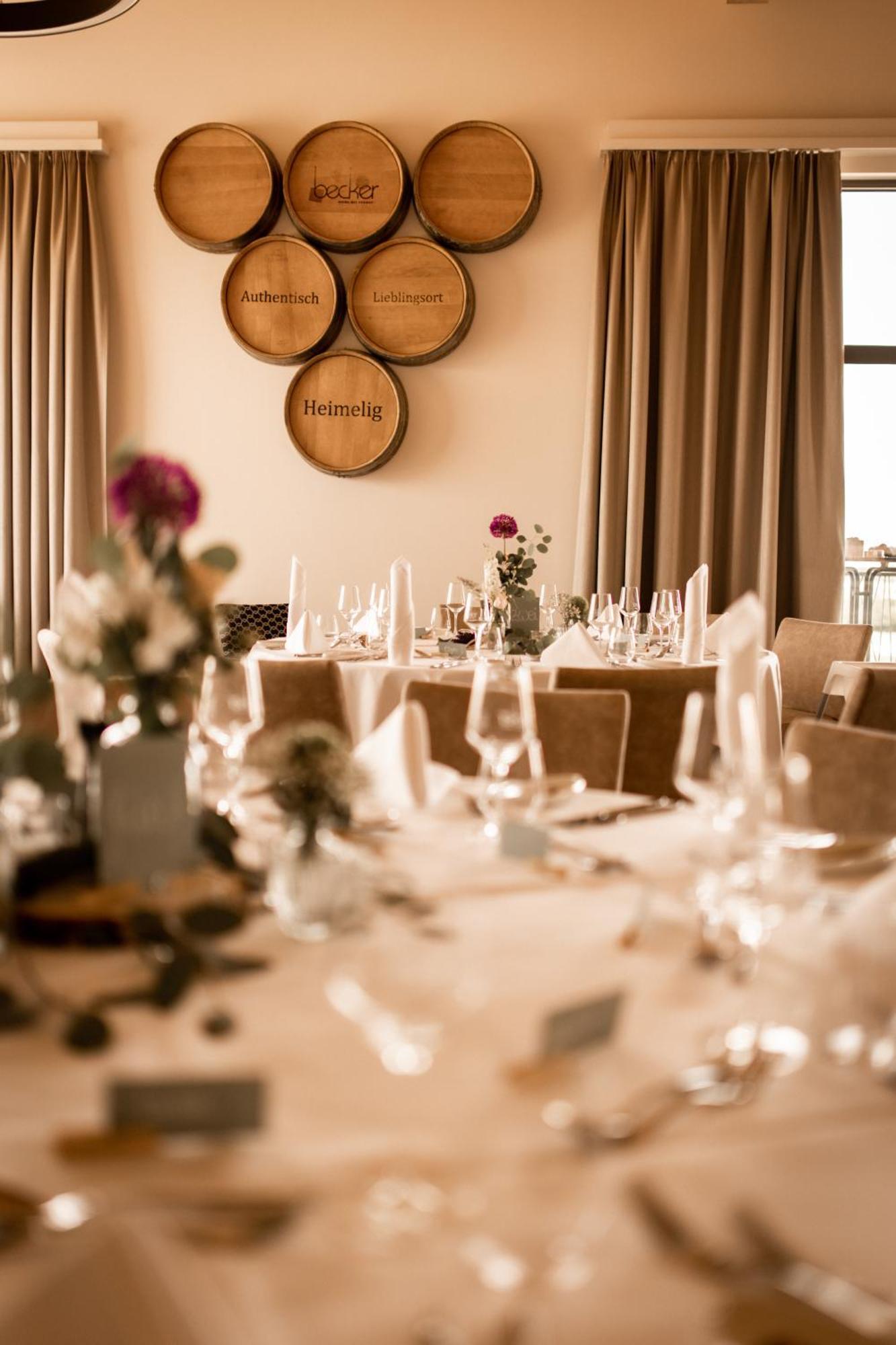 Weinzuhause Hotel-Restaurant-Vinothek Mommenheim Exteriér fotografie